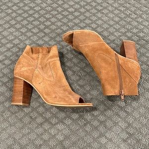 Steve Madden - Melina Suede Peep Toe Ankle Bootie - Saddle Brown - Size 7